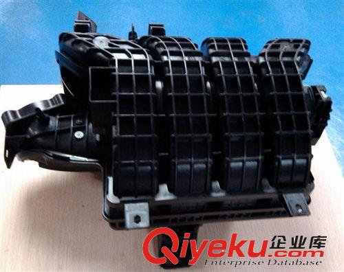 中山、珠海、佛山塑膠模具廠提供大型汽車模具設(shè)計，開模、原始圖片2