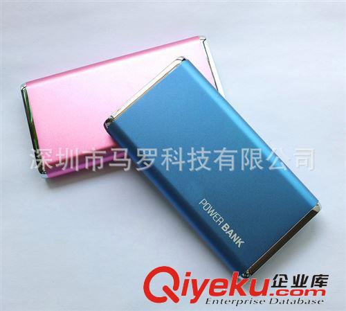 大容量10000毫安聚合物移動電源充電寶禮品定制LOGO原始圖片2