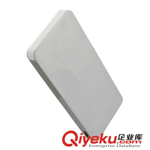 廠家直批 超薄 移動電源通用充電寶 8000毫安 成品套料