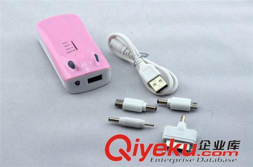 廠家直批zp青蛙魚嘴三代5600毫安移動電源 成品套料