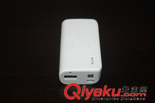 ROMOSS羅馬仕2節(jié)充電寶   三星蘋果iPhone4S小米通用移動(dòng)電源