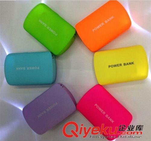 新款zp熒光小彩豆充電寶  小巧可愛迷你通用型移動電源