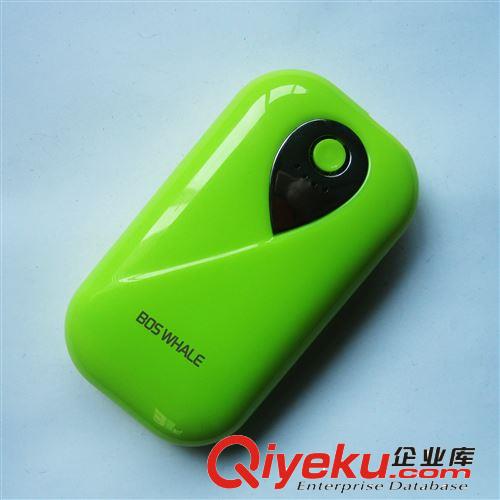 廠家供應(yīng)BOS WHALE衣領(lǐng)大容量通用型移動(dòng)電源6600mAh 批發(fā)從優(yōu)