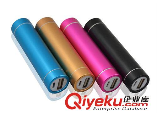 生產(chǎn)廠家直批鋁合金圓柱移動電源套料圓柱鋁合金移動電源套料原始圖片3