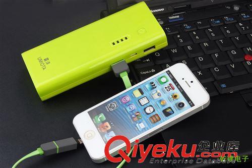 25000mAh商務通用型移動電源 私模充電寶 充蘋果6-7次 鋼琴面UV原始圖片2