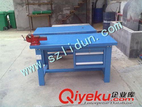 【非標(biāo)工作臺(tái)來圖訂做】重型工作臺(tái)（配虎鉗）復(fù)合板工作臺(tái)原始圖片2