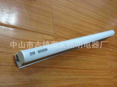 【新品直銷(xiāo)】供應(yīng)LED-T5-288MM(30珠)日光管 （圖）