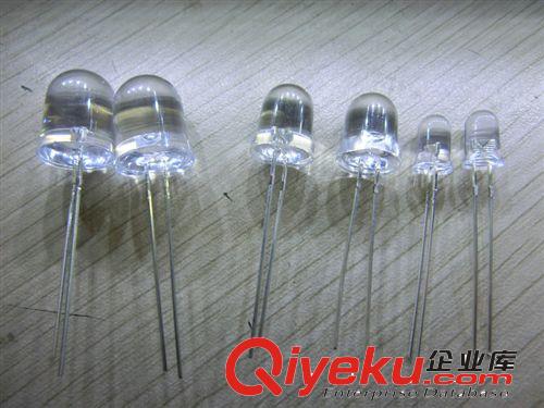 NSCW335 LED 1206 側燈 白色 全新zp原裝