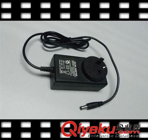 廠家批發(fā)12V2A澳規(guī)插墻式開關(guān)電源適配器原始圖片2
