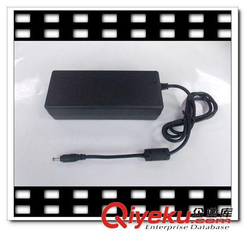 廠家熱銷12V5A 外置家用電器電源 直流恒壓電源 {gx}率 足功率