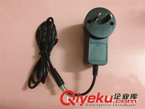 澳規(guī)插墻式12V1A LED景觀燈飾電源 LED開(kāi)關(guān)電源適配器