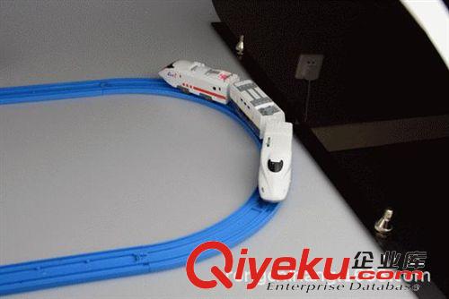 托馬斯火車電動8節軌道車 兒童玩具 廠家直銷批發義烏小商品