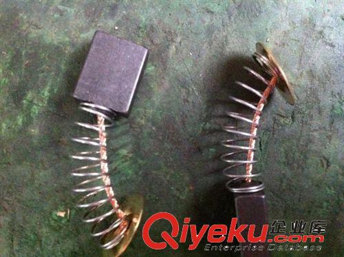 電鏈鋸專用碳刷  廠家批發  電鏈鋸  電鏈鋸各種配件原始圖片2