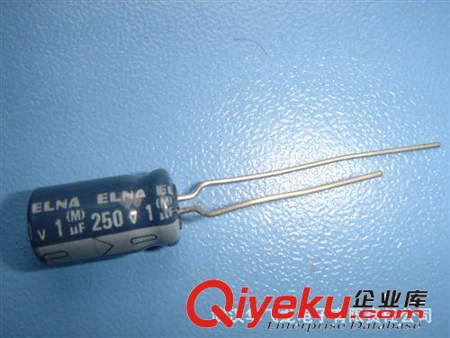 供應(yīng)各種電解電容 CD1uF250V