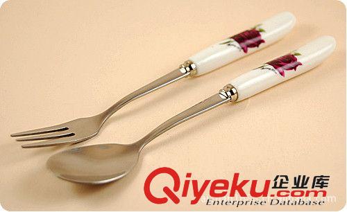 本廠專業(yè)生產(chǎn)不銹鋼陶瓷餐具，卡通禮品餐具套裝原始圖片3