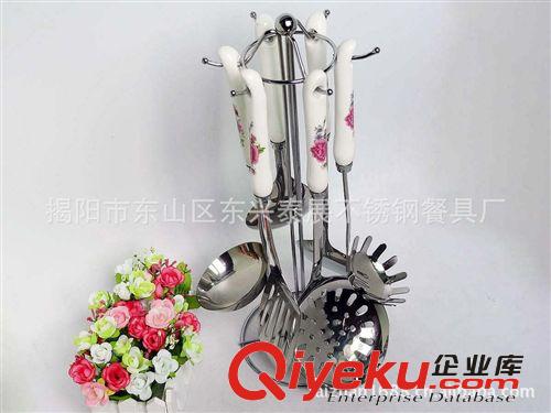 本廠供應(yīng)不銹鋼餐具，精美gd禮品廚房用具，廚房陶瓷廚具。