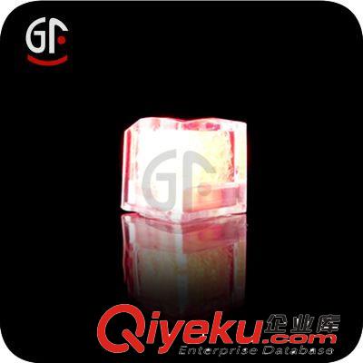 廠家批發(fā)閃光冰塊 LED冰塊 七彩閃光冰塊 質(zhì)量保證 價(jià)格從優(yōu)原始圖片2