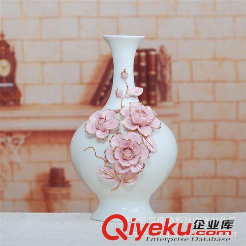供應(yīng)時(shí)尚藝術(shù)陶瓷 婚慶 節(jié)日 禮品工藝擺件 ST3402藍(lán)金
