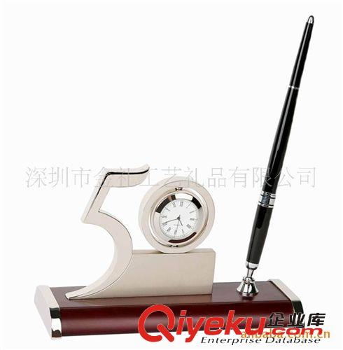 供应水晶笔插,庆典礼品,水晶工艺品,办公摆饰,笔筒(图)