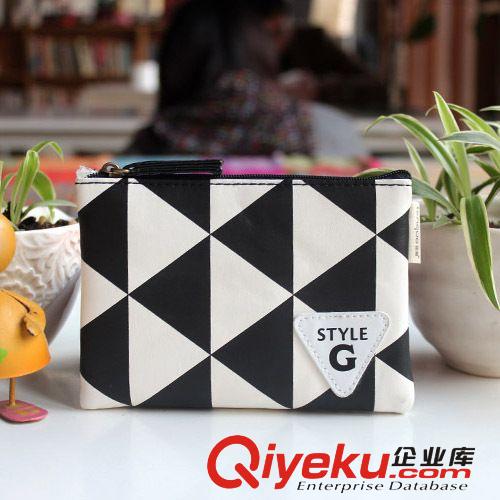 韓國(guó)文具 LGHB-2604黑白經(jīng)典零錢包/鑰匙包/收納包12834原始圖片2