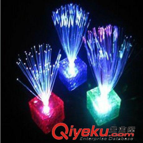 水立方光纖七彩小夜燈 圣誕樹光纖燈 圣誕節(jié)禮物閃光玩具廠家貨源