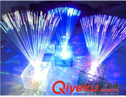 水立方光纖七彩小夜燈 圣誕樹光纖燈 圣誕節(jié)禮物閃光玩具廠家貨源原始圖片3