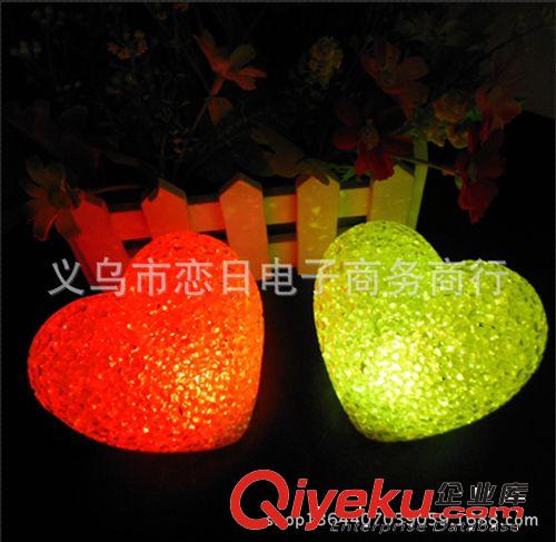 廠家直銷米粒顆粒水晶心形 小夜燈 閃光粒子燈 閃光玩具 地攤貨源原始圖片3