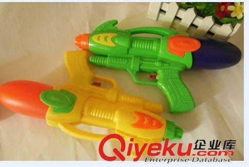 精致夏季兒童洗澡玩具 塑料水槍 壓力水槍 兒童水槍 戲水玩具批發(fā)原始圖片3