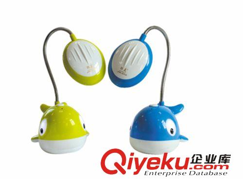際美JM-305LED 充電式臺(tái)燈  卡通鯨魚(yú)閱讀燈 戶(hù)外照明燈原始圖片3