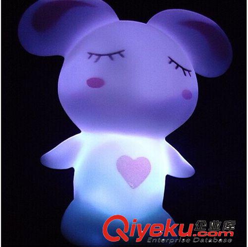 流氓兔七彩小夜燈 LED燈電子禮品批發 搪膠小夜燈廠家 卡通燈飾原始圖片3