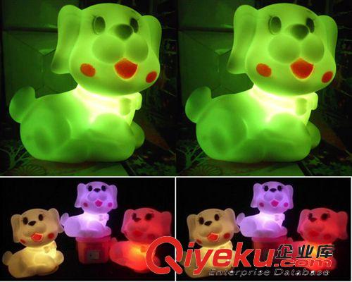 兒童玩具地?cái)傌浽礋豳u七彩變色小夜燈寵物狗義烏{zx1}發(fā)光新品批發(fā)原始圖片2