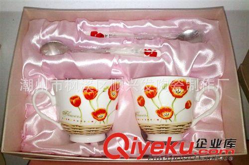 【廠家直銷 小額批發(fā)】大耳杯1杯1勺 廣告促銷禮品 錦盒陶瓷杯