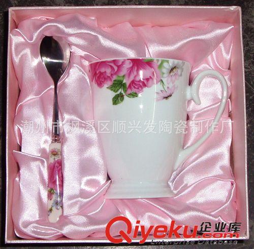 【廠家直銷 小額批發(fā)】皇室杯1杯1勺紅貴妃 廣告促銷禮品 陶瓷杯原始圖片2