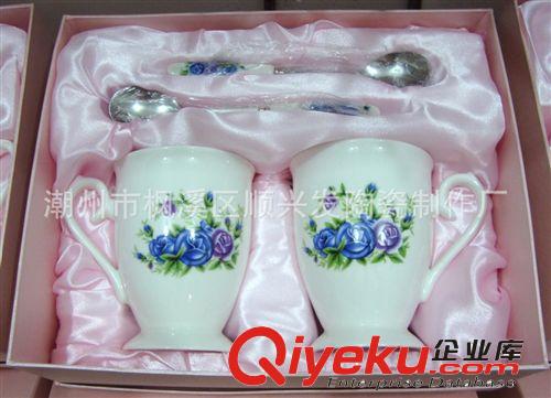 【廠家直銷 小額批發(fā)】皇室杯2杯2勺 紫玫瑰 廣告促銷禮品 情侶杯