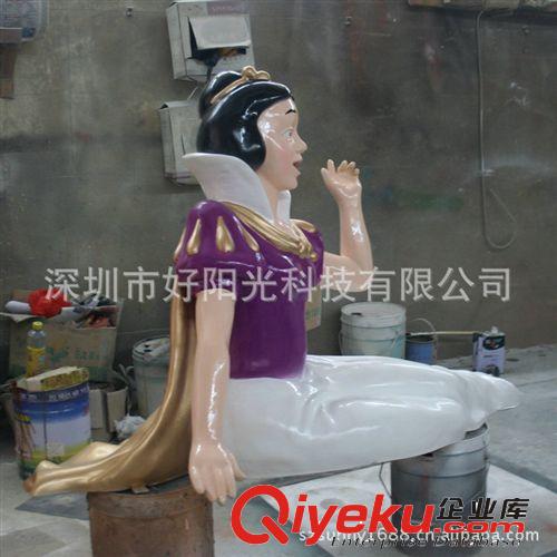 玻璃鋼雕塑，，人物雕塑，，F(xiàn)RP玻璃鋼制品，，深圳玻璃鋼訂做原始圖片2