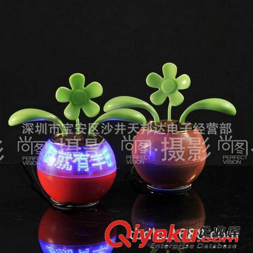 廠家直銷燈+風扇二合一，禮品閃字風扇，小型風扇，電腦閃字風扇