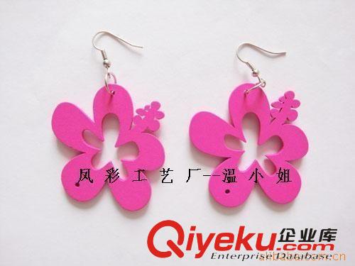 專業(yè)激光切割,供應(yīng)木制飾品耳環(huán)