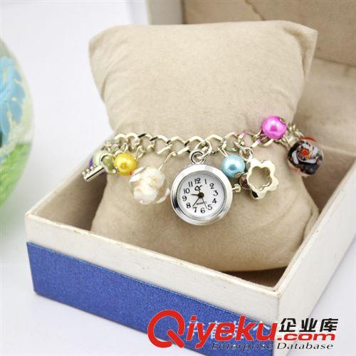 韓國(guó)潮流時(shí)尚女生手表 淘寶熱賣手鏈表飾品表時(shí)裝表特價(jià)促銷原始圖片3