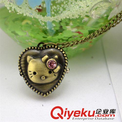 開(kāi)蓋式心形鑲鉆KT貓頭復(fù)古懷表長(zhǎng)項(xiàng)鏈批發(fā)/女士復(fù)古飾品批發(fā)原始圖片2