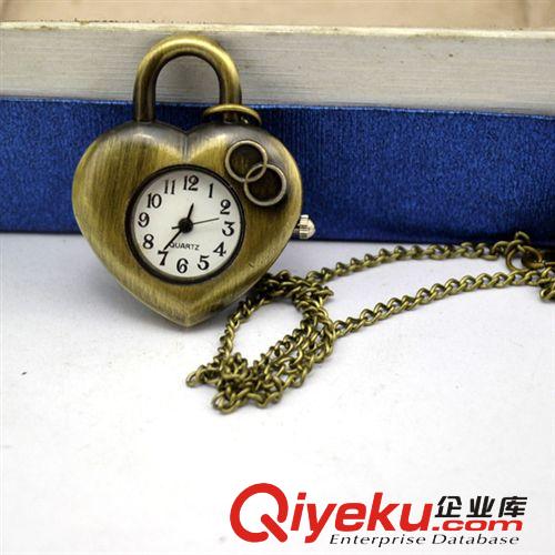 古銅懷表飾品批發(fā) 五花鏤空心形復(fù)古毛衣鏈/女士懷表項(xiàng)鏈表原始圖片2
