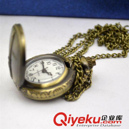 小號歐美巴黎埃菲爾鐵塔復(fù)古懷表/女士懷表復(fù)古毛衣鏈表批發(fā)原始圖片3