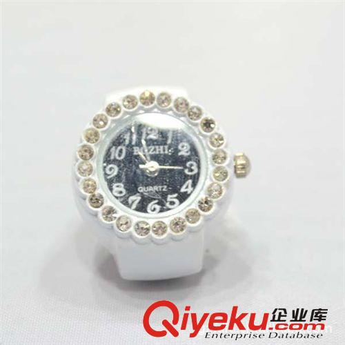 供應(yīng)創(chuàng)意休閑時(shí)尚精致戒指表批發(fā) 淘寶貨源