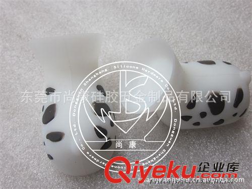 懶人手機(jī)通用小奶牛支架 硅膠奶牛支架 現(xiàn)模大量生產(chǎn) 超強(qiáng)吸力