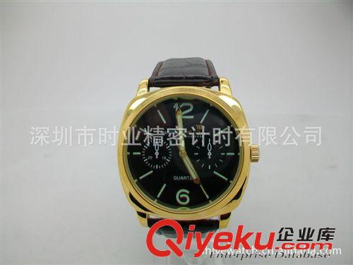 廠家供應(yīng)男裝仿皮鍍金石英手表