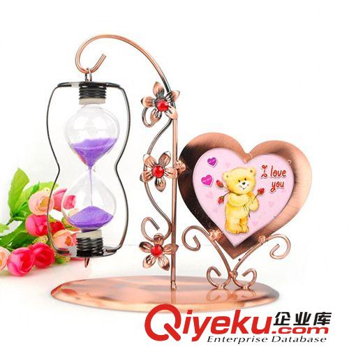 5332復(fù)古蠟藝馬燈 手提金屬燭臺(tái) 婚慶節(jié)日派對(duì) 精品店貨源