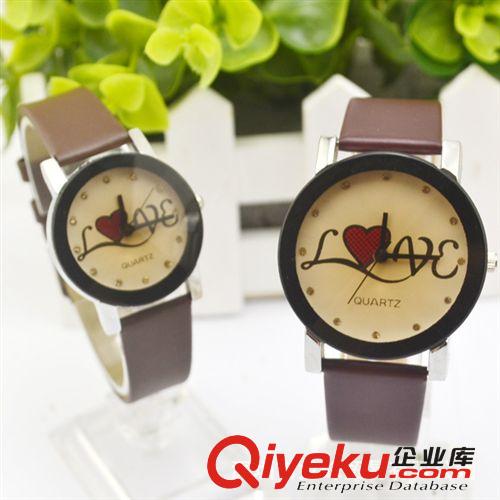 韓版茶面玻璃簡約LOVE皮帶時裝手表批發(fā) 新款熱銷石英表手表廠家