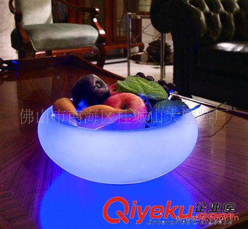 供應(yīng)高品質(zhì)、高亮度不保PE家具，家居用品---滾塑家居用品