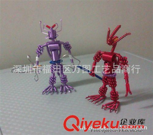 中號機器人 新奇特工藝品 創(chuàng)意貨源 DIY變形金剛 手工自行車 鋁線原始圖片2