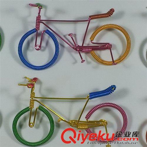 異形機器人模型 手工鋁線工藝品 創(chuàng)意居家擺設品  手工自行車廠家