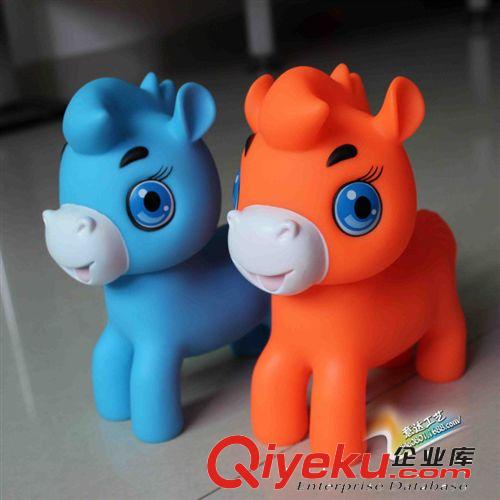 創(chuàng)意存錢罐,吉娃娃儲錢罐,超可愛卡通三節(jié)大眼貓咪帶鈴儲蓄罐991